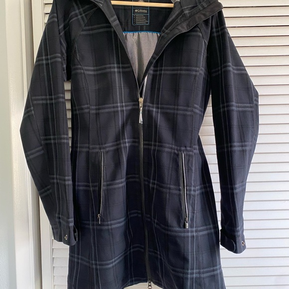 Stylish Columbia Omni-heat Waterproof Jacket - Wmns Small - Picture 2 of 12